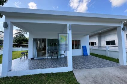 New 2 bedroom villa with garden