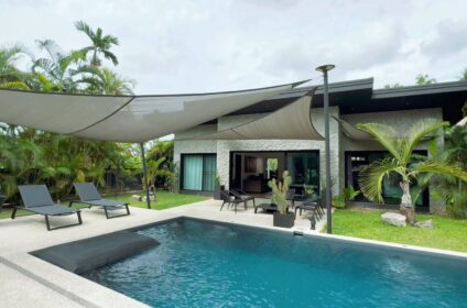 Peaceful modern 3 bedroom Pool Villa