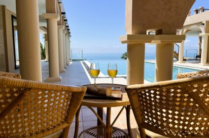 Large Tropical sunset Seaview Mansion